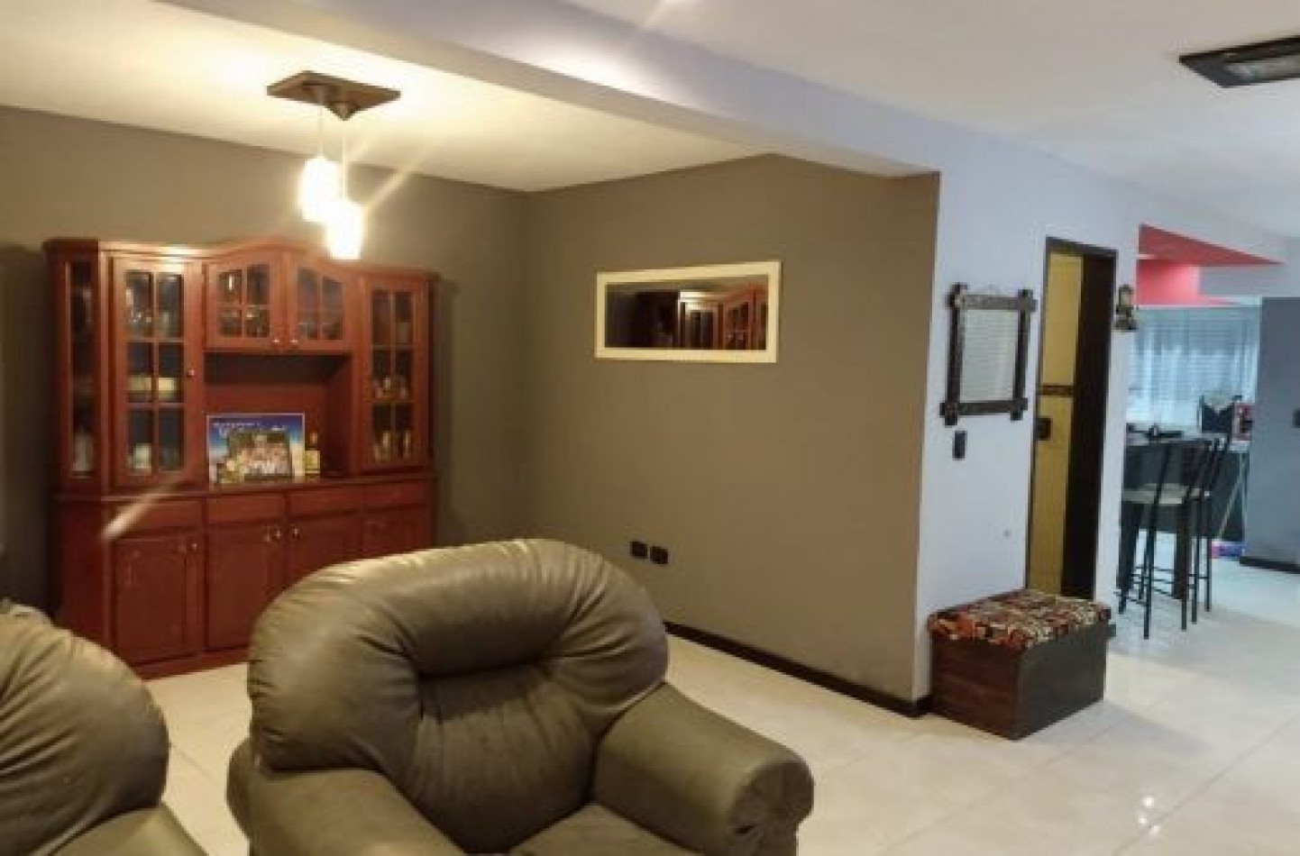 CHALET MODERNO 2 DORMITORIOS Y PARQUE. Chalet en Venta