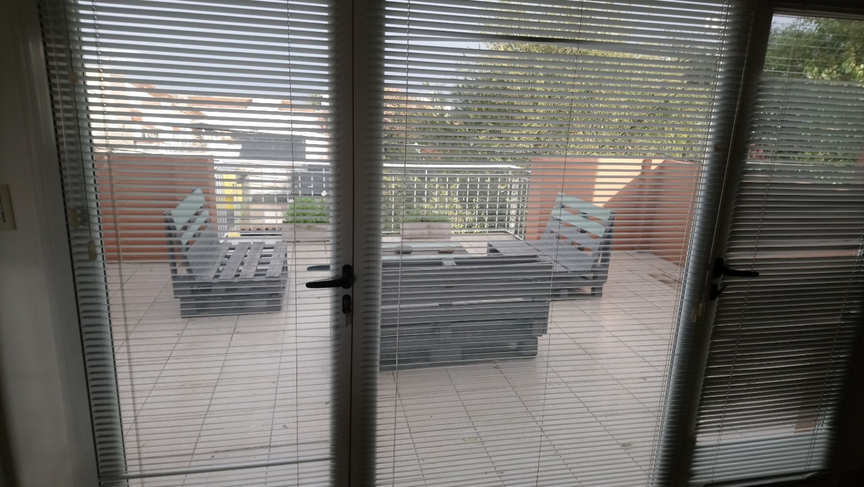 DEPARTAMENTO EN ALQUILER 24 MESES, CON DOS TERRAZAS PROPIAS. PUNTA MOGOTES