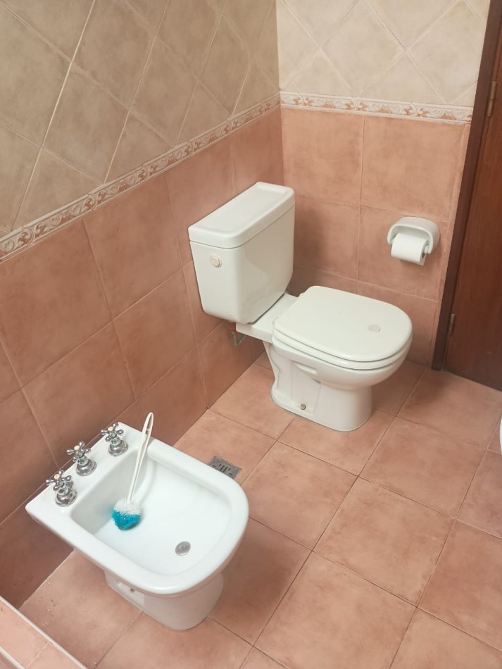 CHALET EN ZONA POMPEYA