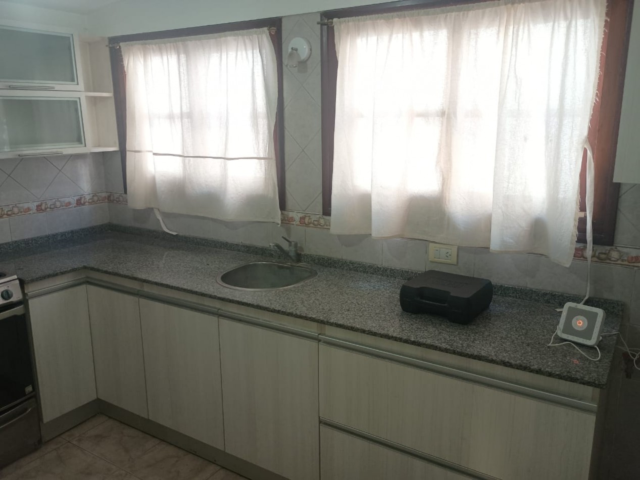 CHALET EN ZONA POMPEYA