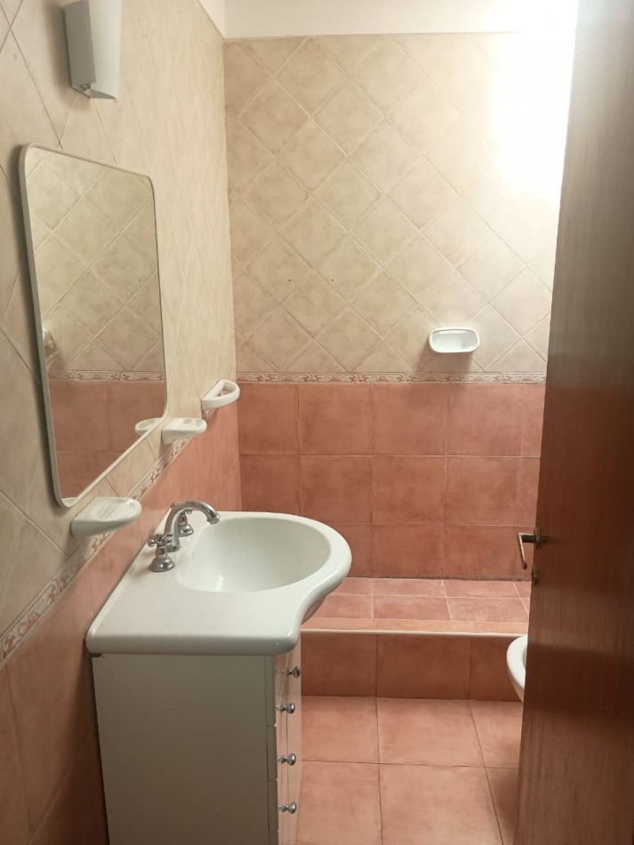CHALET EN ZONA POMPEYA