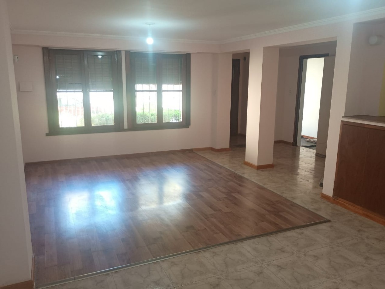 CHALET EN ZONA POMPEYA