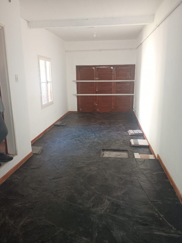 CHALET EN ZONA POMPEYA