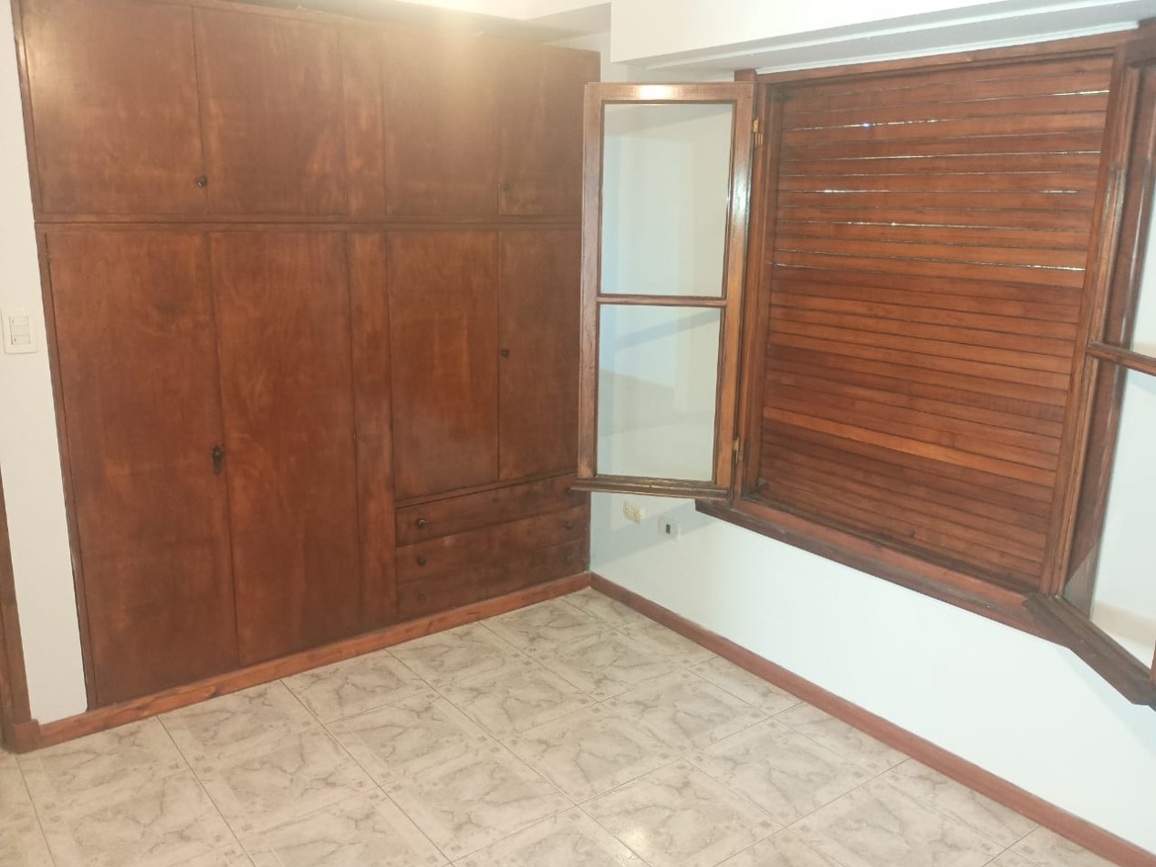 CHALET EN ZONA POMPEYA