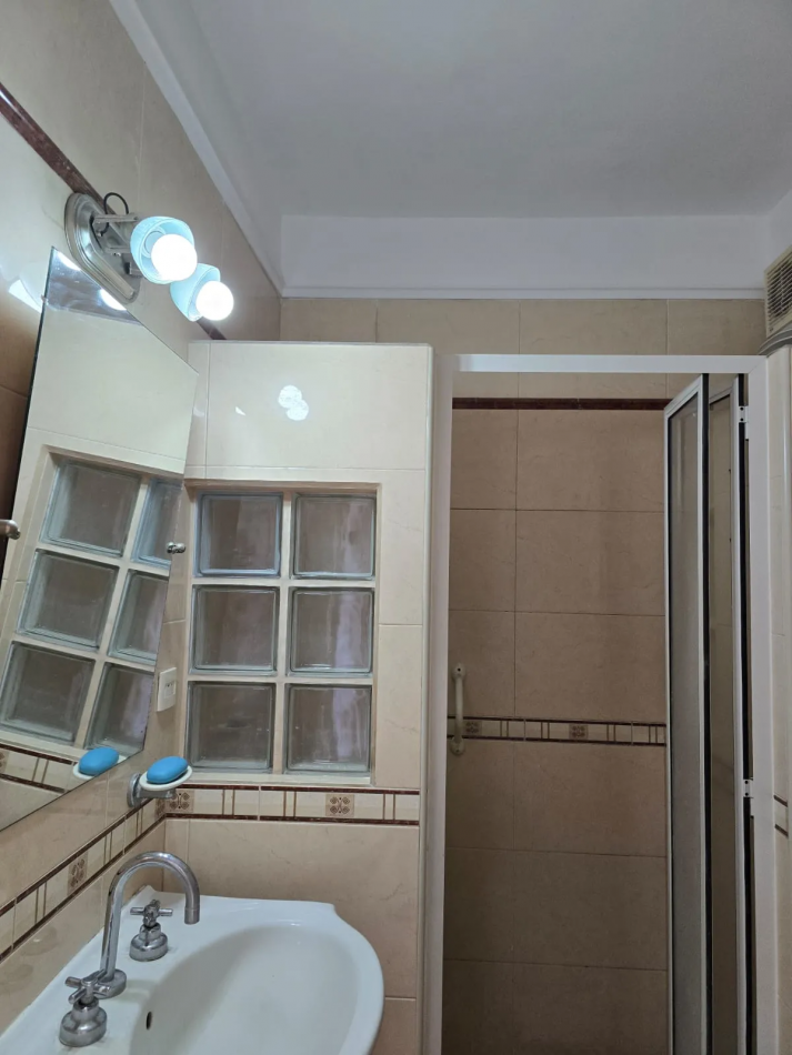 DEPARTAMENTO 2 AMBIENTES EN VENTA CENTRO, A METROS DE PLAZA MITRE