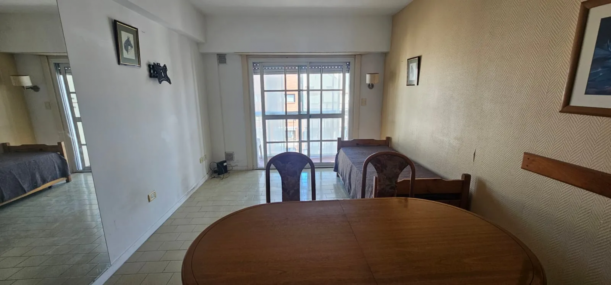 DEPARTAMENTO 2 AMBIENTES EN VENTA CENTRO, A METROS DE PLAZA MITRE