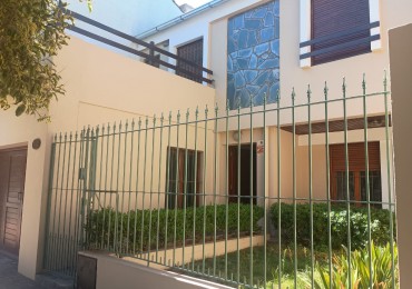 CHALET EN ZONA POMPEYA